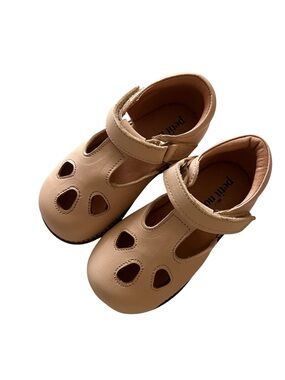 Petit Nord T-bar Sandals in Cream